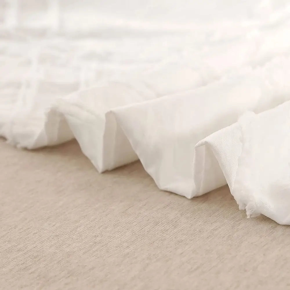Tufted Diamond Jacquard King Size White Duvet Quilt Cover Set - Home & Garden > Bedding