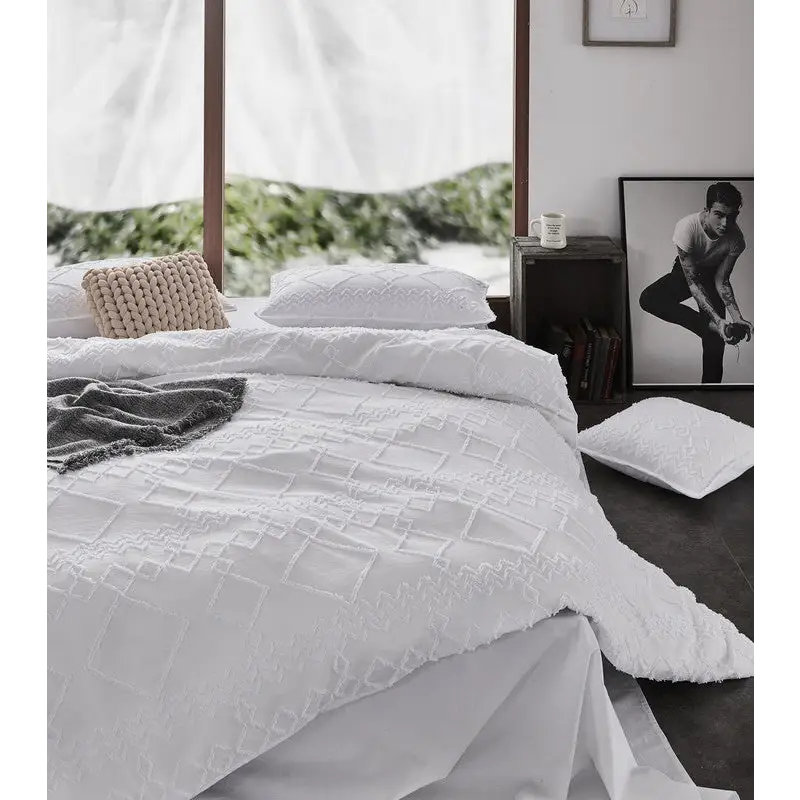 Tufted ultra soft microfiber quilt cover set-super king white - Home & Garden > Bedding