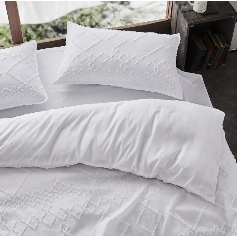 Tufted ultra soft microfiber quilt cover set-super king white - Home & Garden > Bedding