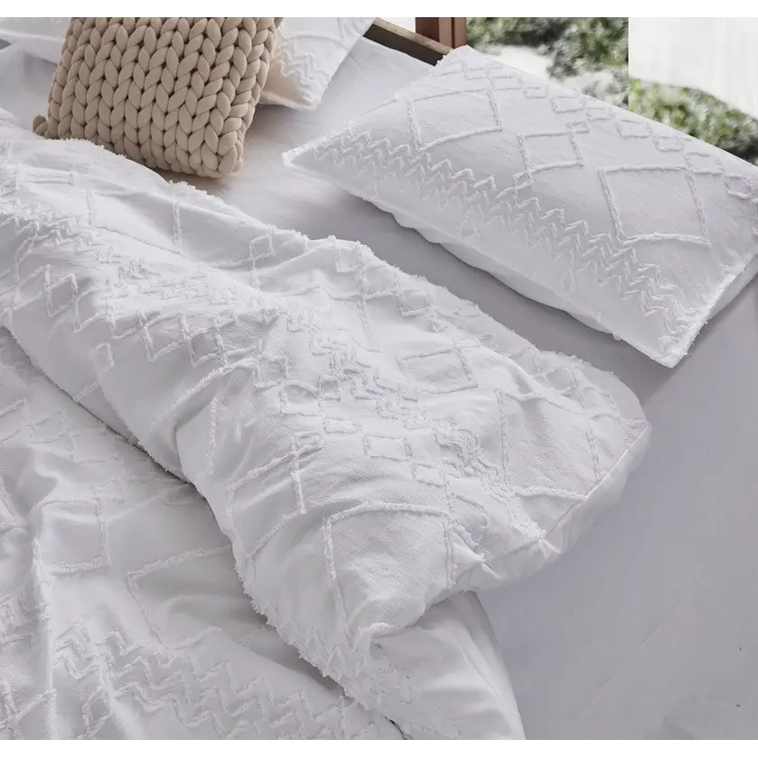 Tufted ultra soft microfiber quilt cover set-super king white - Home & Garden > Bedding