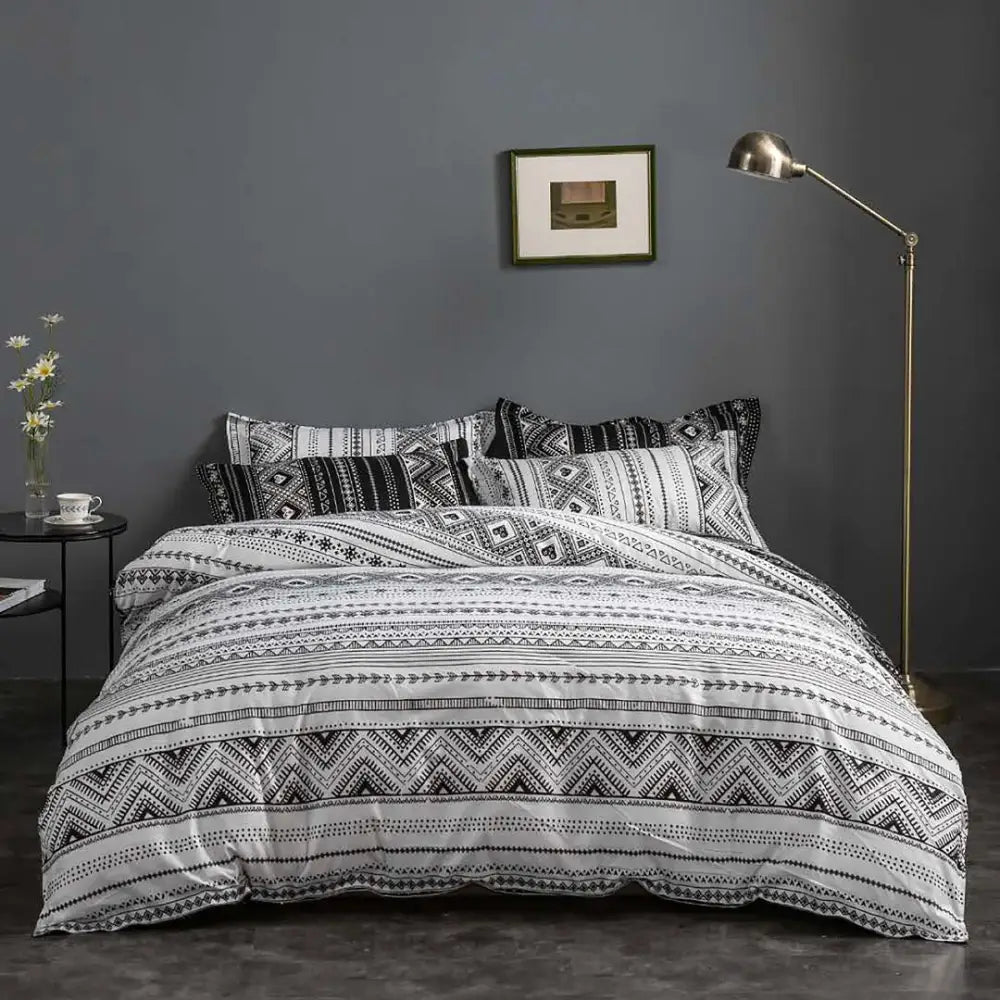 Tugo Reversible King Size Quilt/Duvet Cover Set - Home & Garden > Bedding