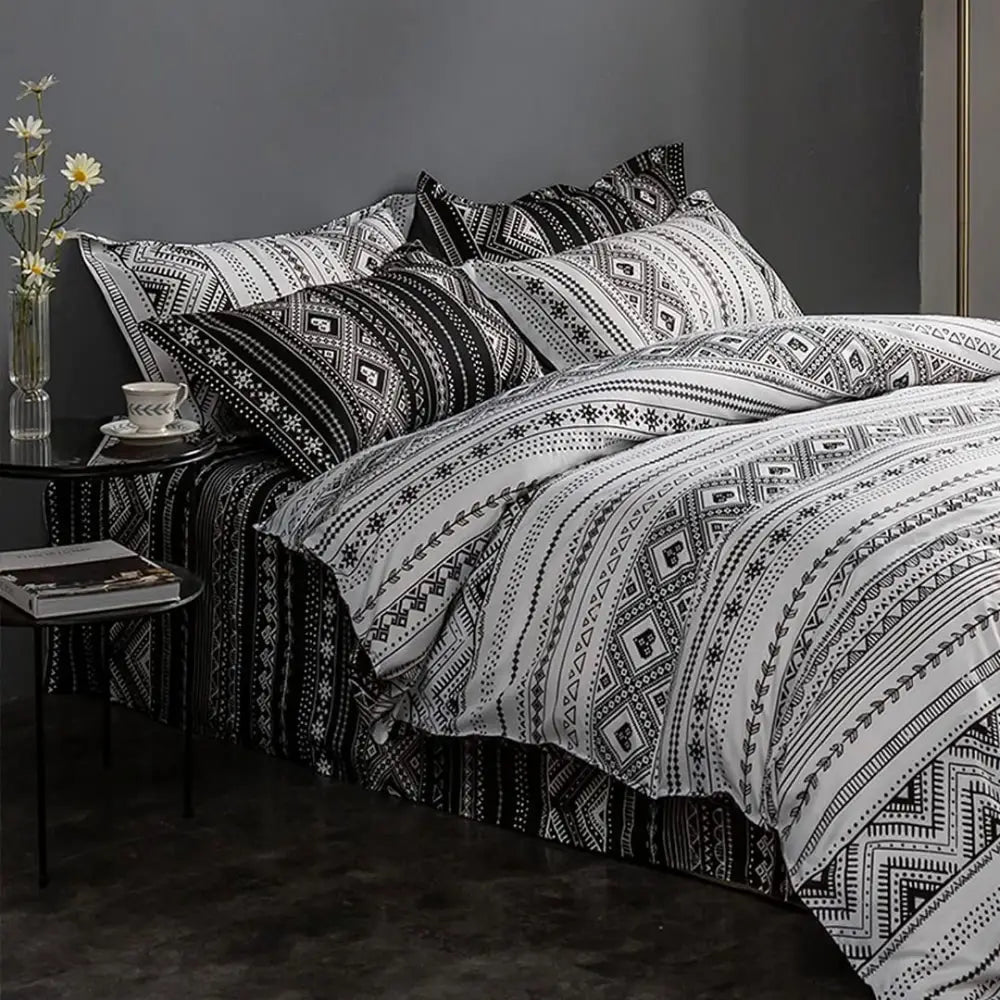Tugo Reversible King Size Quilt/Duvet Cover Set - Home & Garden > Bedding