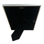 Black aluminium photo frame with built-in support stand for 4x6 photos, black velvet backing