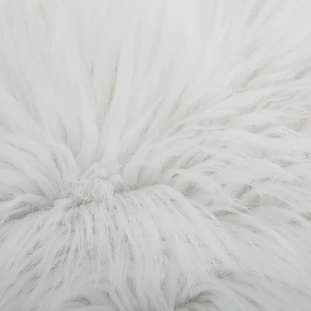 White Luxurious Long Faux Fur Cushion Covers - Set of 2 45x45cm Soft Plush Decorative Pillowcases for Sofa & Bed - Home