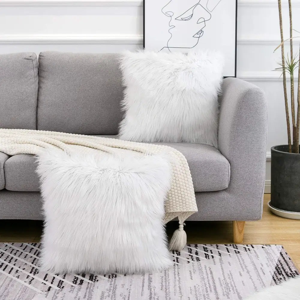 White Luxurious Long Faux Fur Cushion Covers - Set of 2 45x45cm Soft Plush Decorative Pillowcases for Sofa & Bed - Home