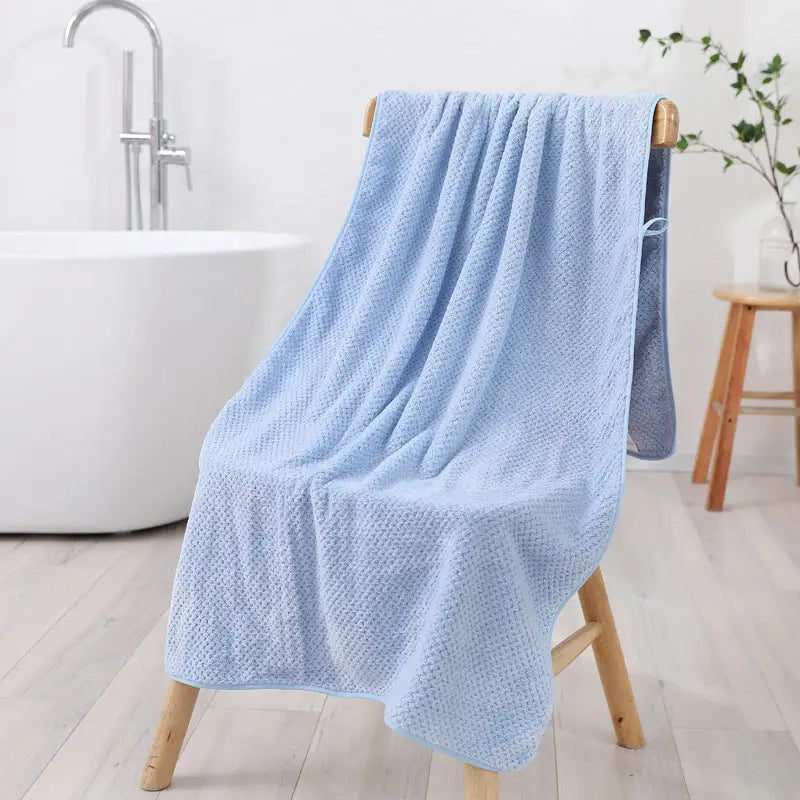 White Luxury White Bath Towel and Hand Towel Set - Ultra Soft and Absorbent - Home & Garden > Bathroom Accessories >