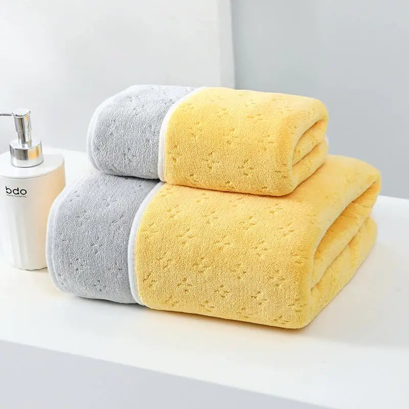 Yellow-gray Oversized Double-Sided Coral Fleece Bath Towel | Soft and Absorbent Thick & Warm 70x140cm - Home & Garden >