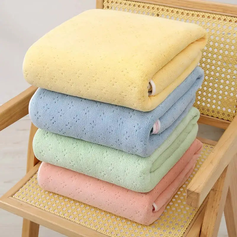 Yellow-gray Oversized Double-Sided Coral Fleece Bath Towel | Soft and Absorbent Thick & Warm 70x140cm - Home & Garden >