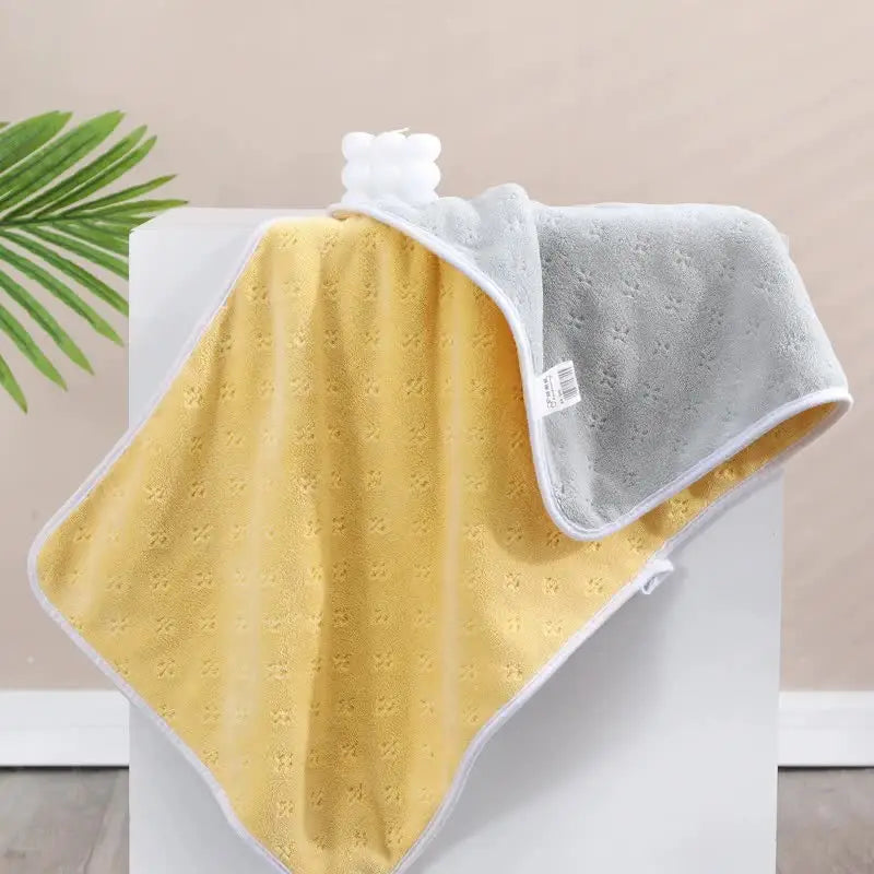 Yellow-gray Oversized Double-Sided Coral Fleece Bath Towel | Soft and Absorbent Thick & Warm 70x140cm - Home & Garden >